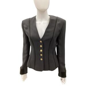 Louis Féraud Blazer Women’s Size 4 92% New Wool Well Tailored Gold Buttons Black